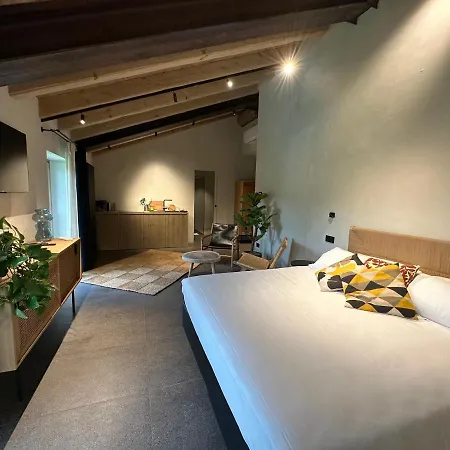 Corte Vallio Desenzano del Garda