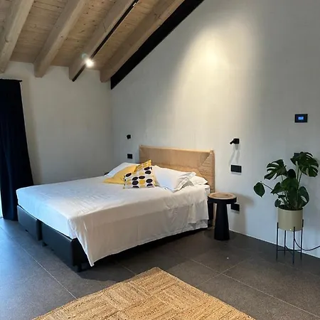 Corte Vallio Bed & Breakfast *