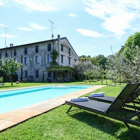 Corte Vallio Desenzano del Garda