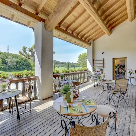Corte Vallio Bed & Breakfast *