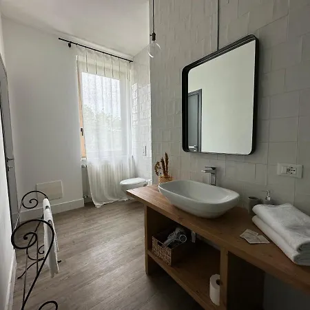 Corte Vallio Bed & Breakfast Desenzano del Garda