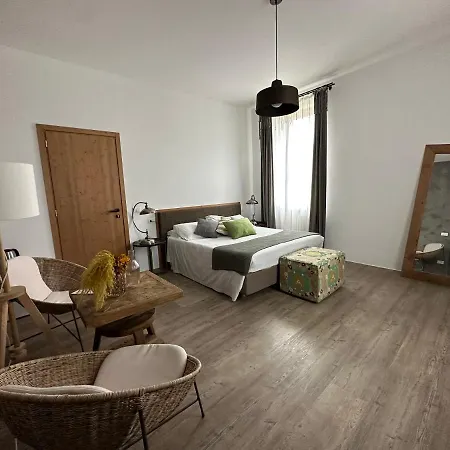 Corte Vallio Bed & Breakfast Desenzano del Garda