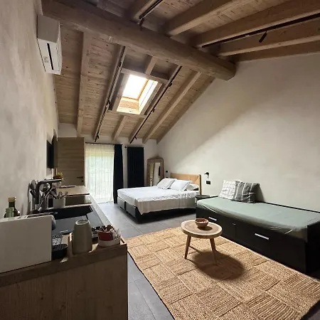 Corte Vallio Desenzano del Garda