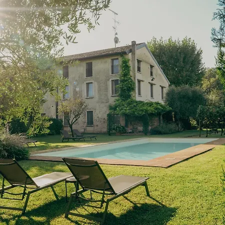 Corte Vallio 4* Desenzano del Garda